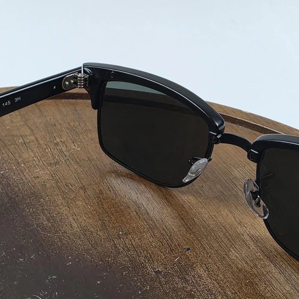 Ray-Ban RB 4190 Sunglasses Mens 52-19-145 Black Green Tinted Square Italy 877